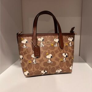 Coach mini city tote
